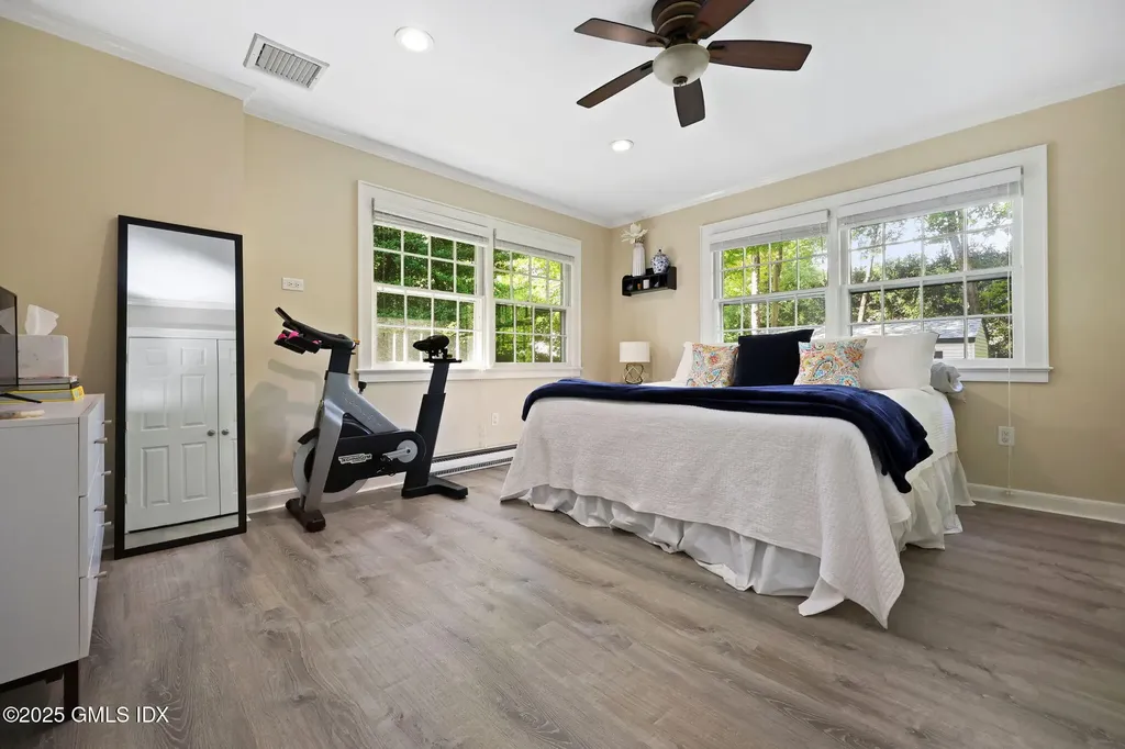 1552 Hope Street Stamford CT 06907