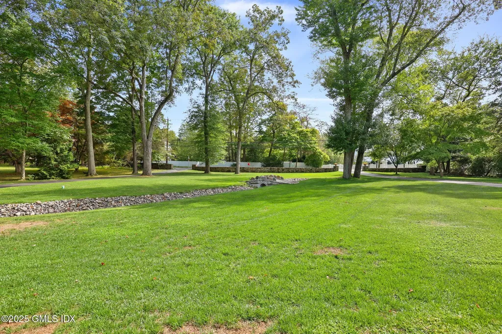 1552 Hope Street Stamford CT 06907