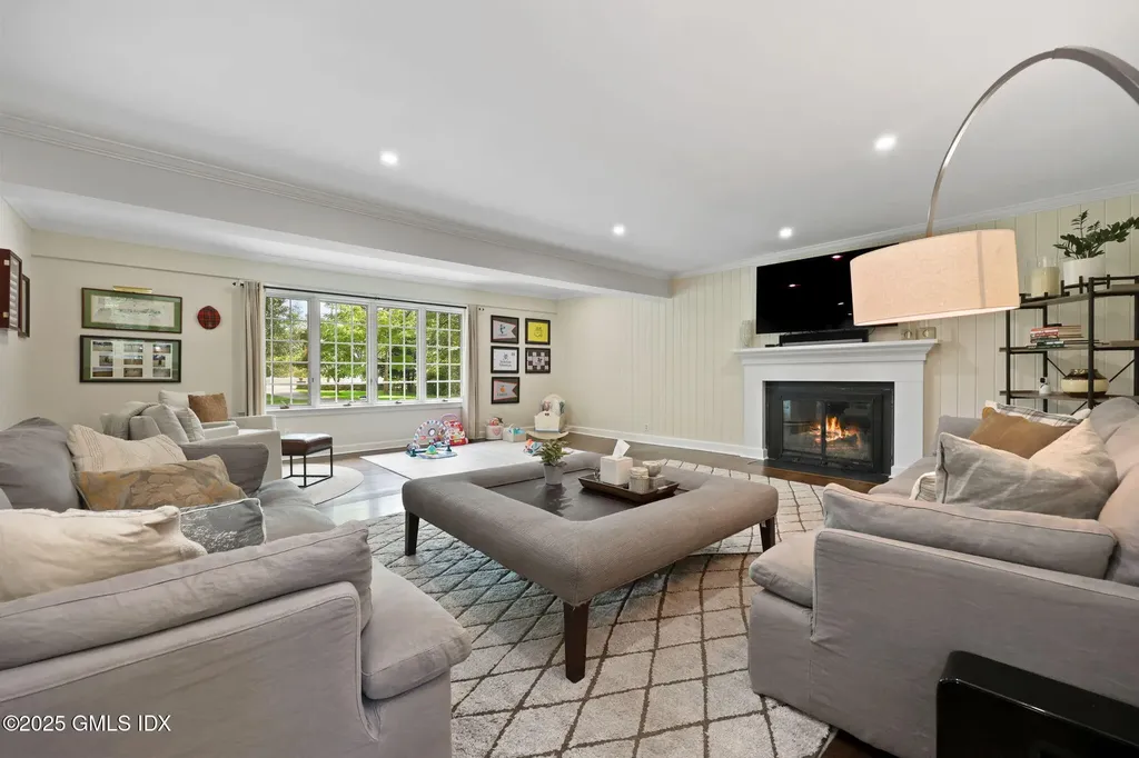 1552 Hope Street Stamford CT 06907