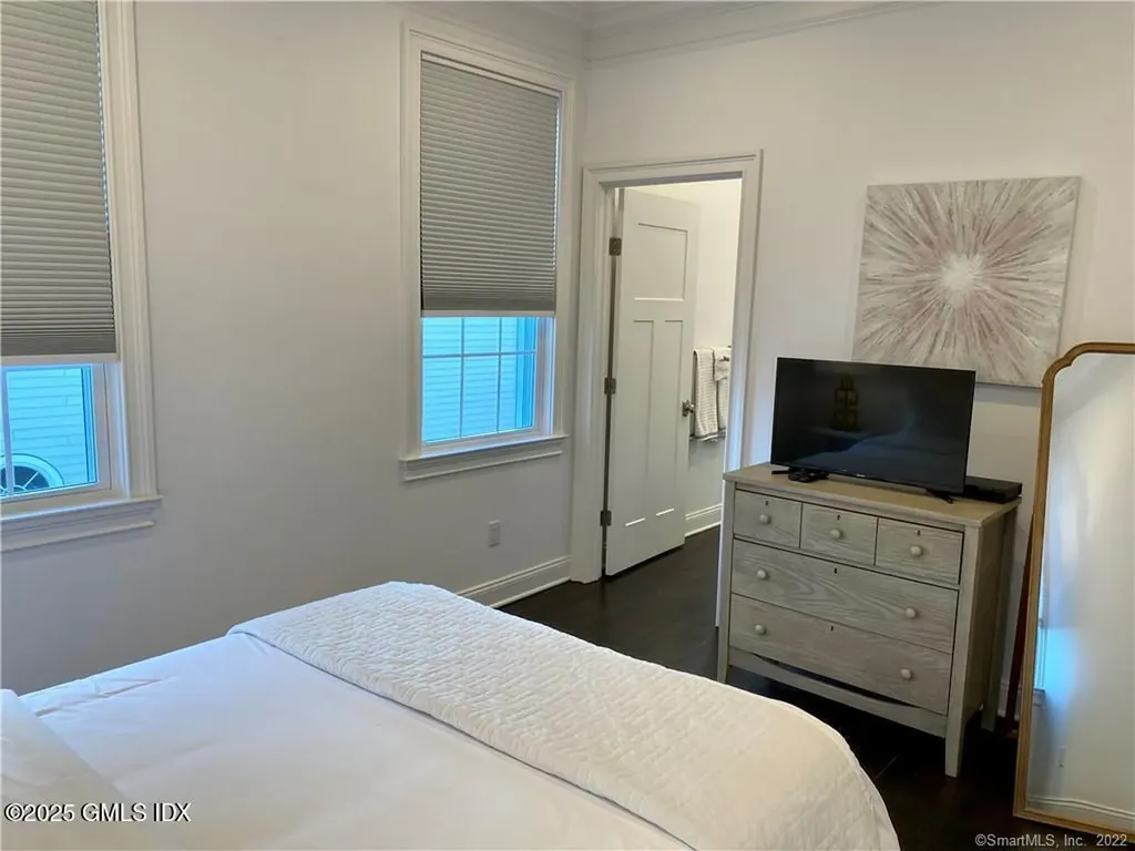 84 E Putnam Avenue Cos Cob CT 06807