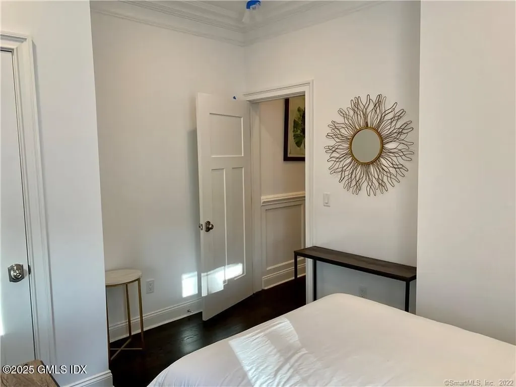 84 E Putnam Avenue Cos Cob CT 06807