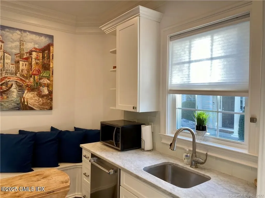 84 E Putnam Avenue Cos Cob CT 06807