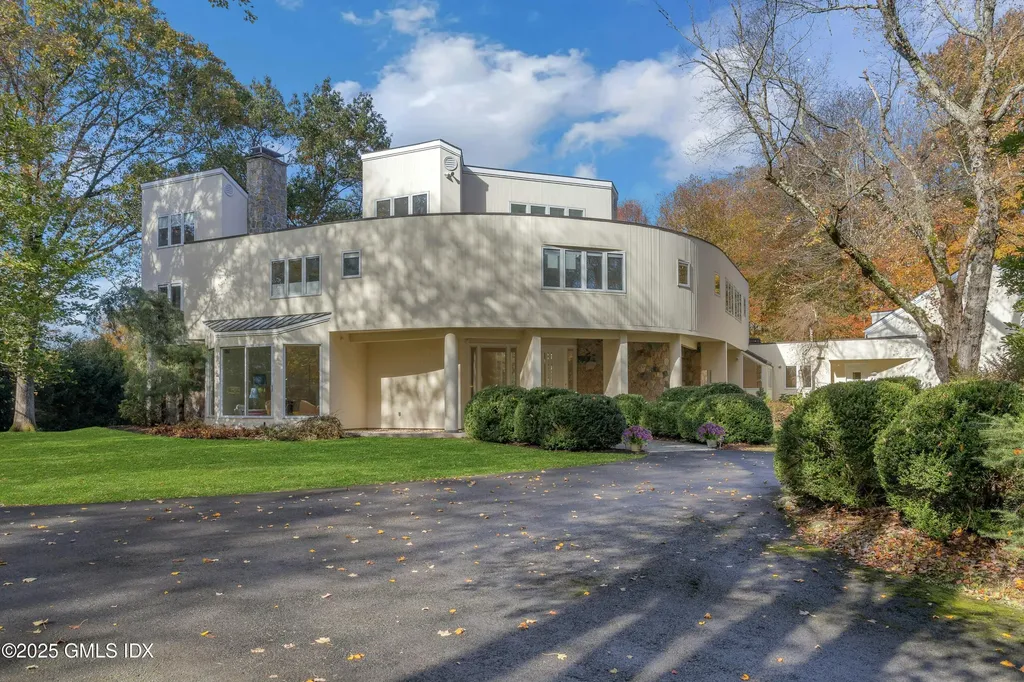 897 Lake Avenue Greenwich CT 06831