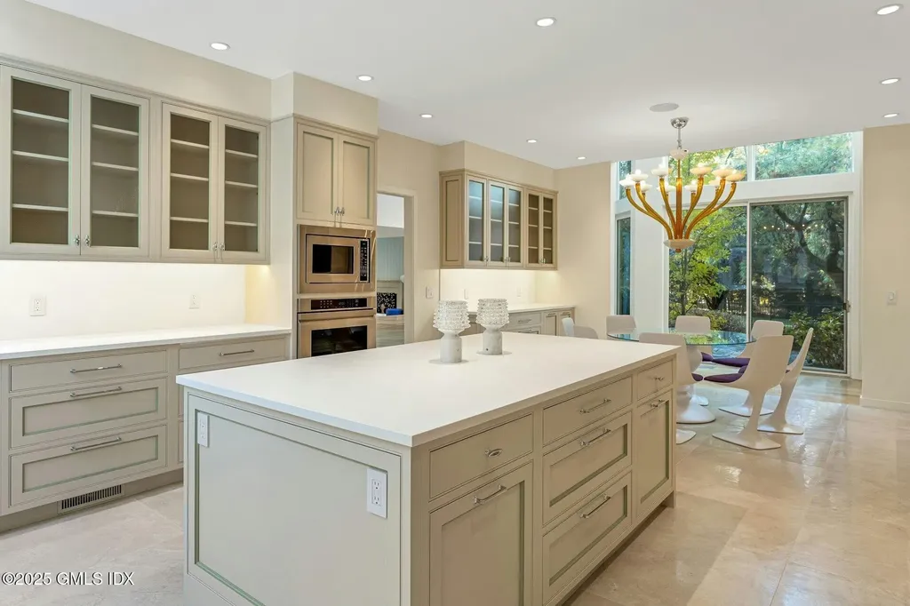 897 Lake Avenue Greenwich CT 06831