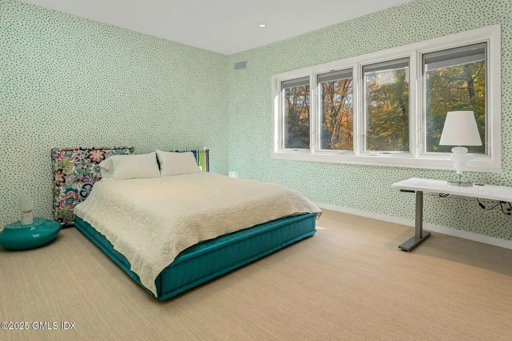 897 Lake Avenue Greenwich CT 06831