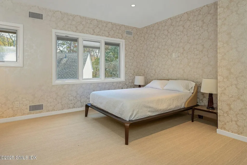 897 Lake Avenue Greenwich CT 06831