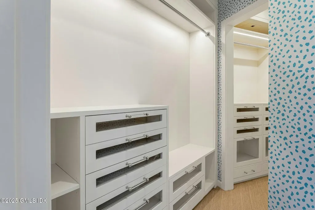 897 Lake Avenue Greenwich CT 06831