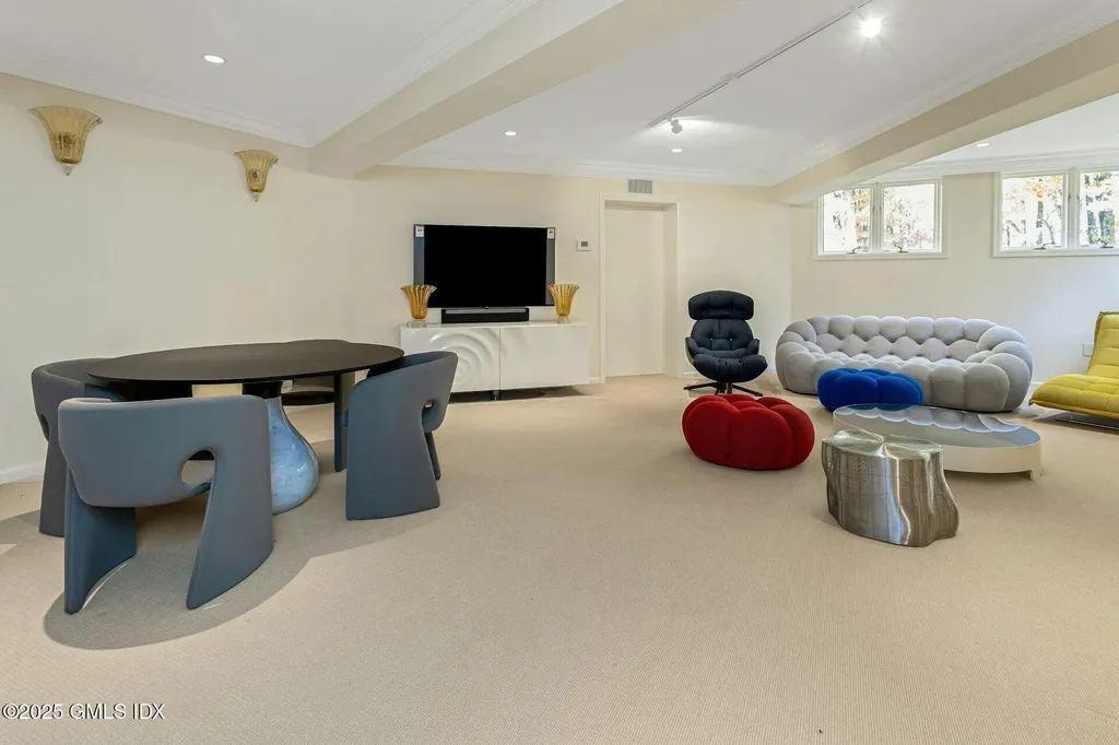 897 Lake Avenue Greenwich CT 06831