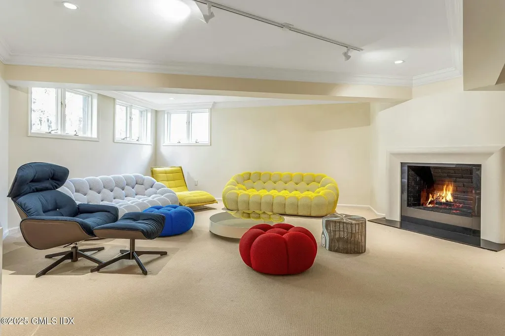 897 Lake Avenue Greenwich CT 06831