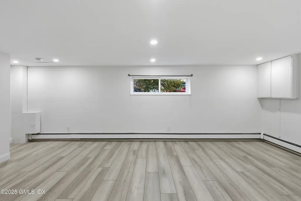 37 Windy Knolls Greenwich CT 06831