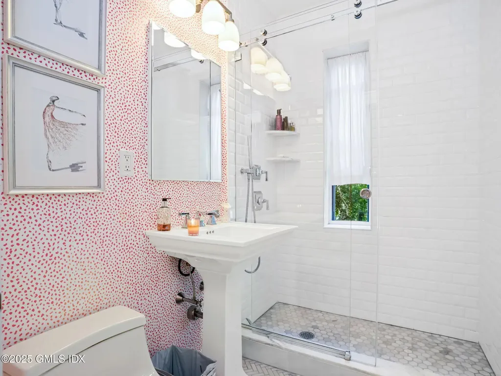 25 W Elm Street Greenwich CT 06830