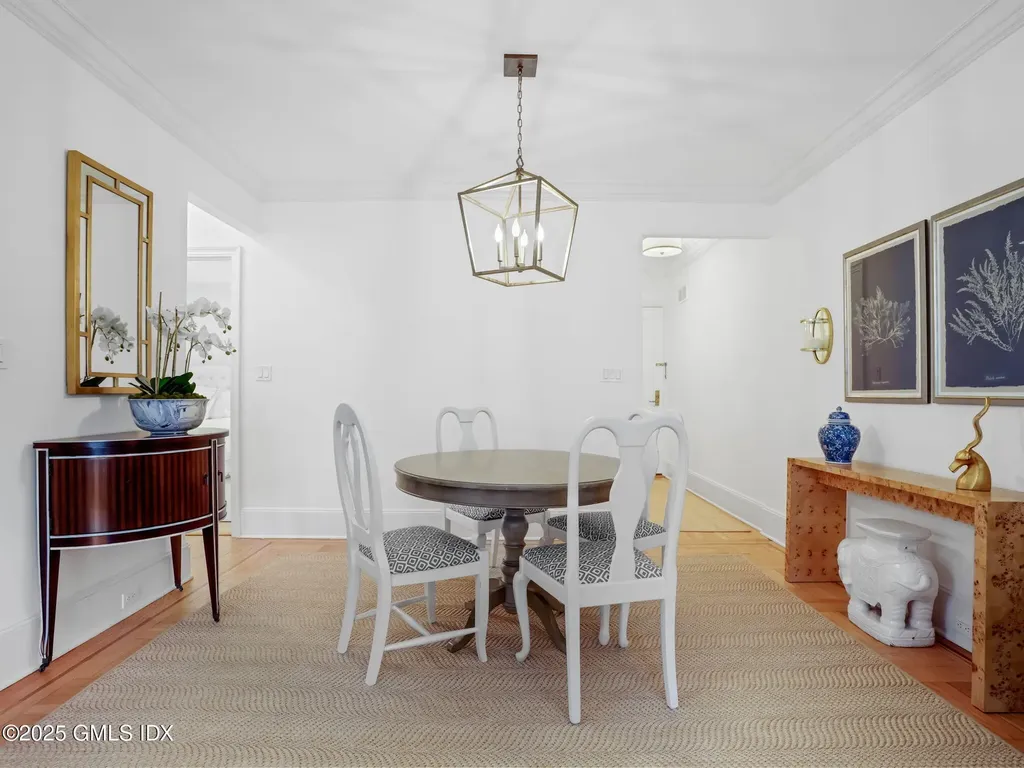 25 W Elm Street Greenwich CT 06830