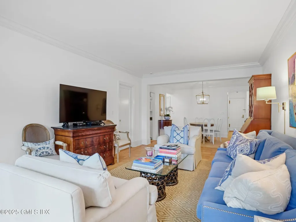 25 W Elm Street Greenwich CT 06830