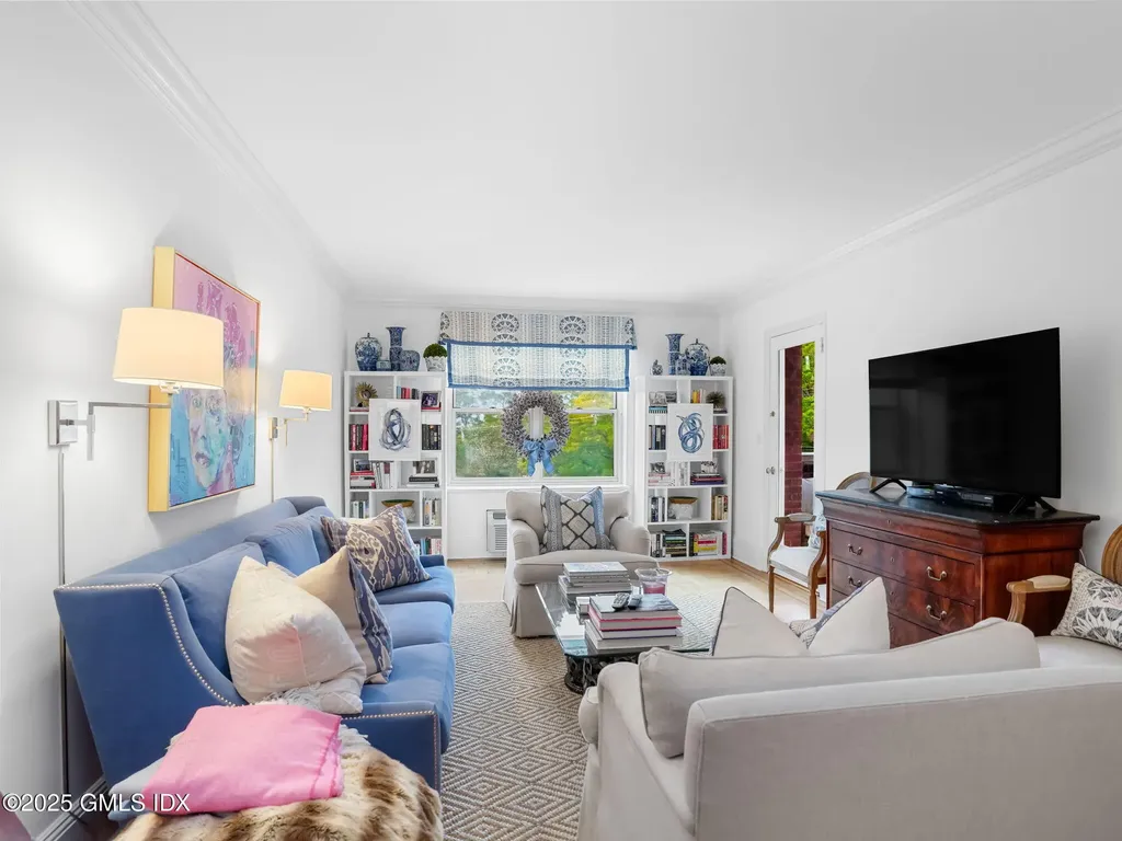 25 W Elm Street Greenwich CT 06830