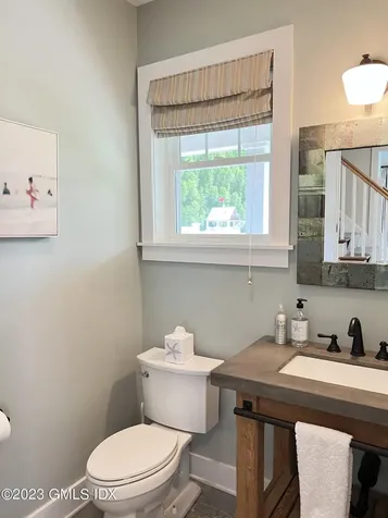 9 Center Road Old Greenwich CT 06870