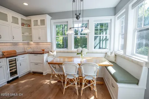 9 Center Road Old Greenwich CT 06870