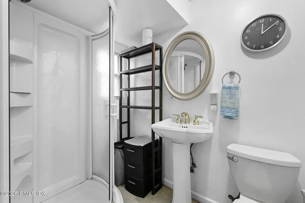 34 Bradley Place Stamford CT 06905