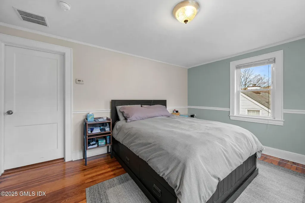 34 Bradley Place Stamford CT 06905