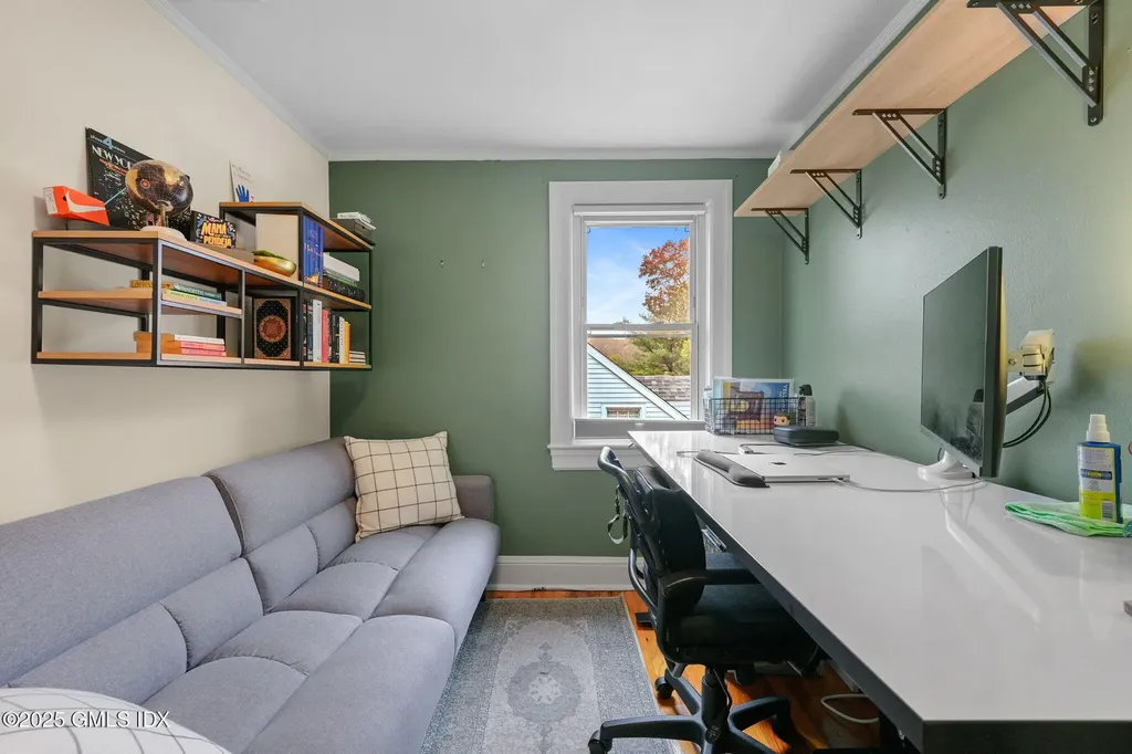 34 Bradley Place Stamford CT 06905