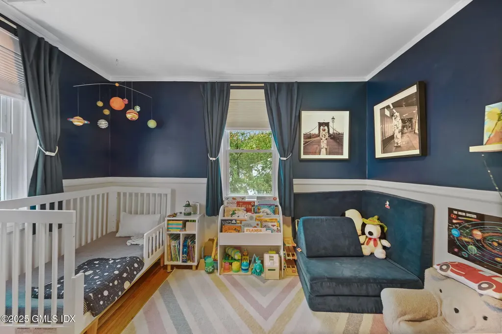 34 Bradley Place Stamford CT 06905