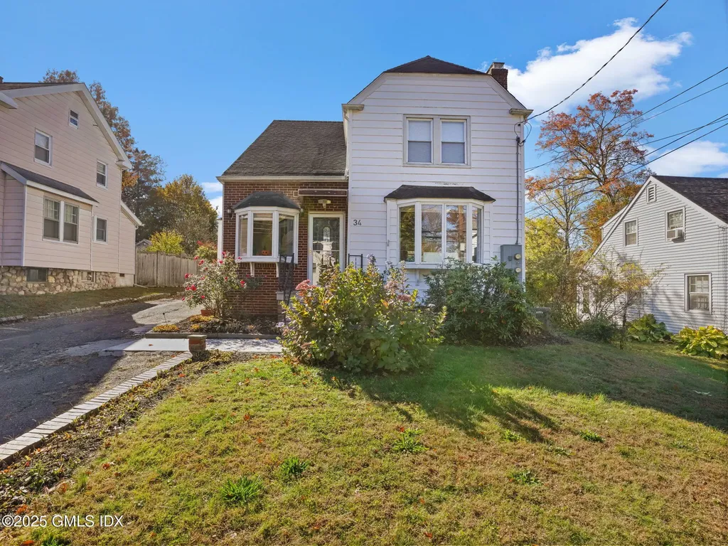 34 Bradley Place Stamford CT 06905