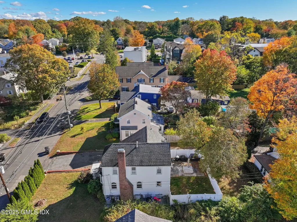 34 Bradley Place Stamford CT 06905