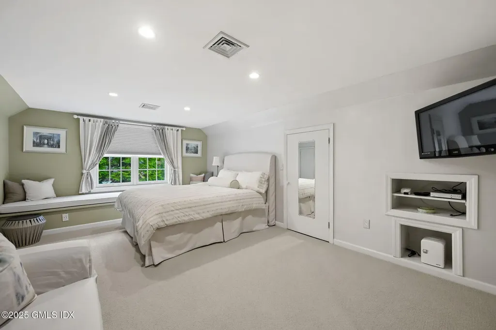 115 Lake Avenue Greenwich CT 06830