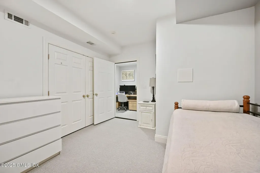 115 Lake Avenue Greenwich CT 06830