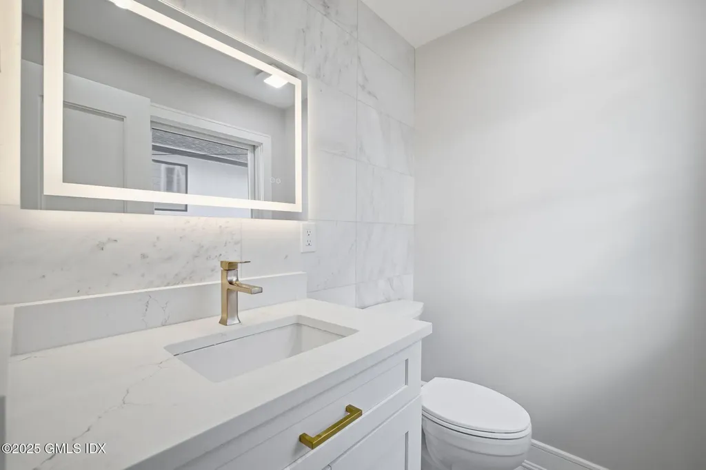 131 Henry Street Greenwich CT 06830