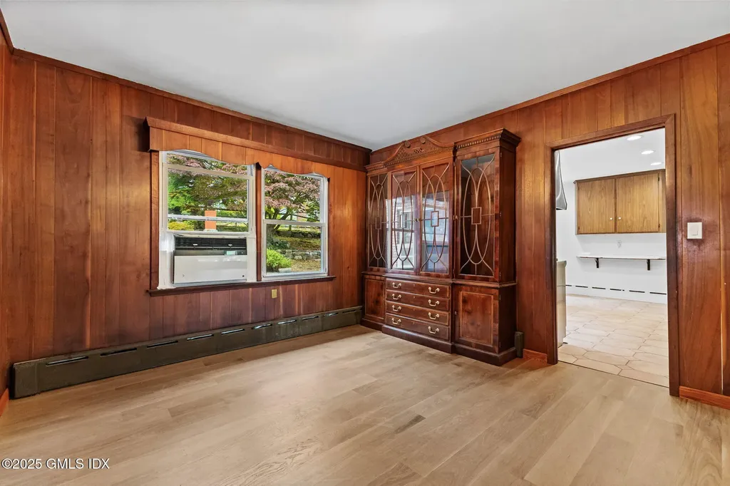 11 Gregory Road Cos Cob CT 06807