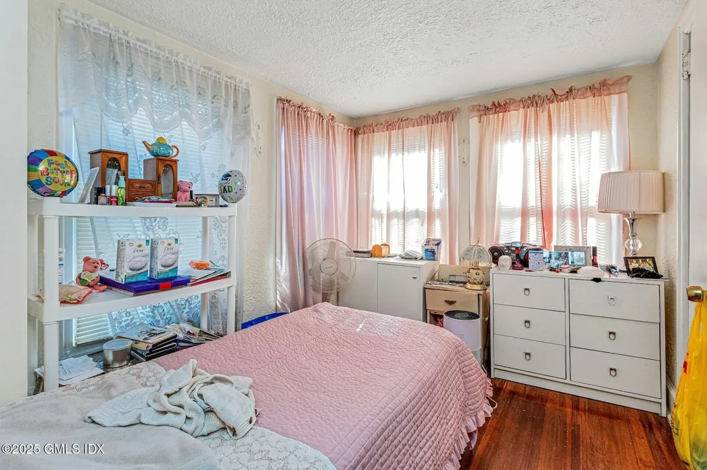 38 Alexander Street Greenwich CT 06830