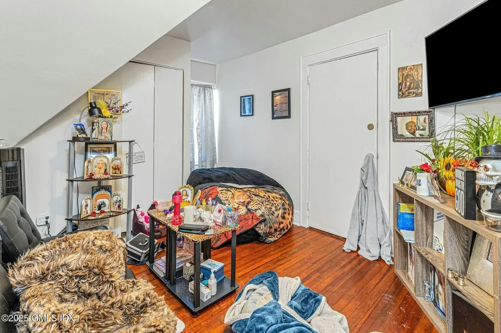 38 Alexander Street Greenwich CT 06830