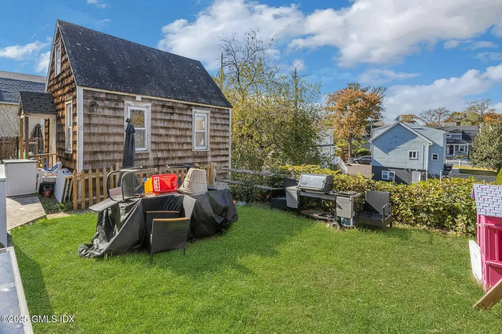 38 Alexander Street Greenwich CT 06830