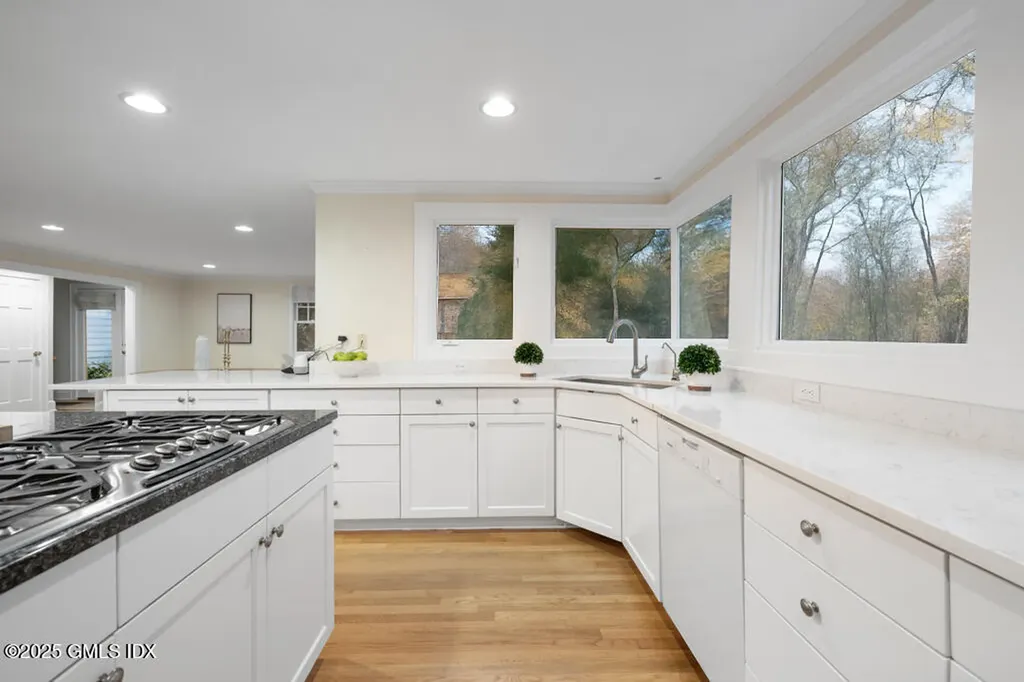 145 Porchuck Road Greenwich CT 06831