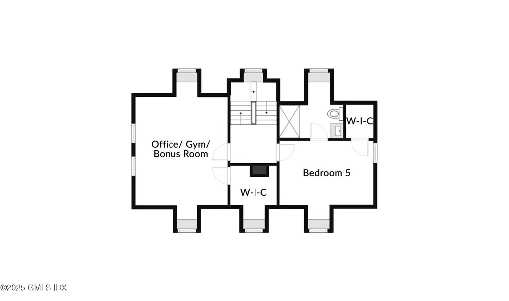 92 Hillcrest Park Road Old Greenwich CT 06870