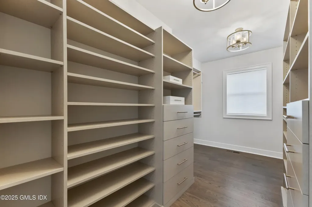 151A Hamilton Avenue Greenwich CT 06830