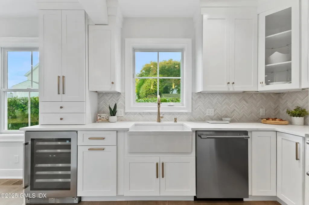 151A Hamilton Avenue Greenwich CT 06830