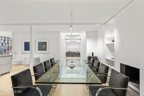 565 Oenoke Ridge New Canaan CT 06840