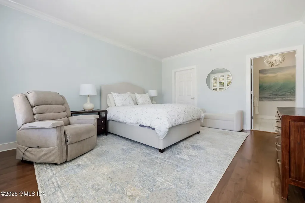 77 Havemeyer Lane Stamford CT 06902