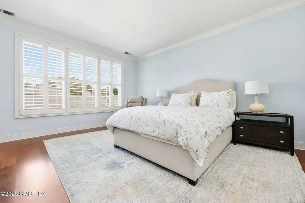 77 Havemeyer Lane Stamford CT 06902