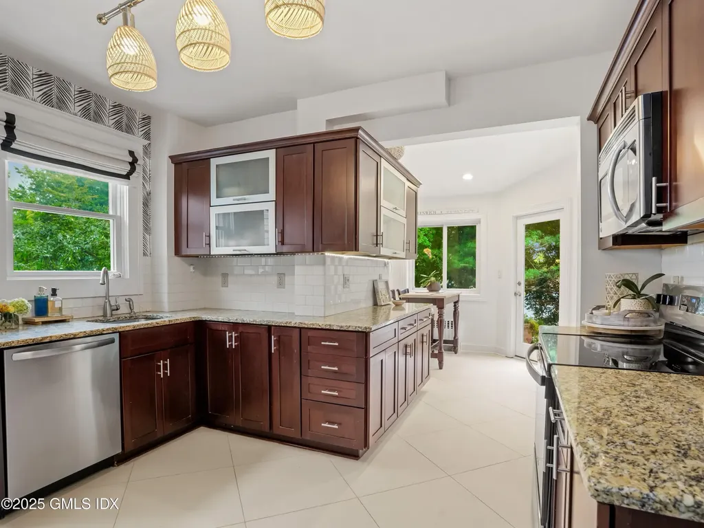 41 Chapel Street Greenwich CT 06831