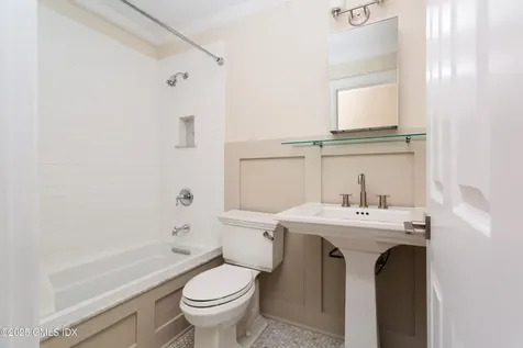 15 River Road Cos Cob CT 06807