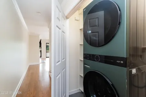 15 River Road Cos Cob CT 06807