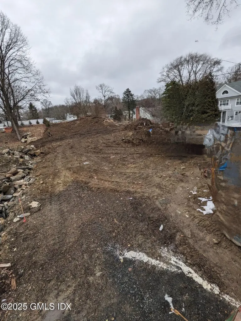 45 Sunshine Avenue Riverside CT 06878