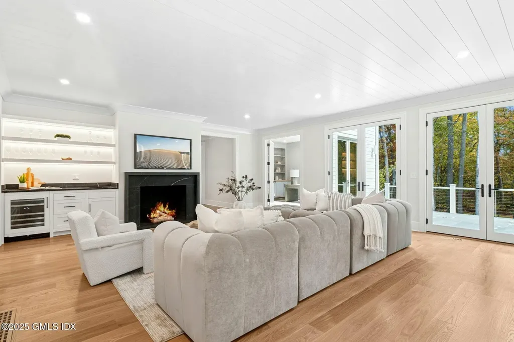 10 Stony Brook Road Darien CT 06820