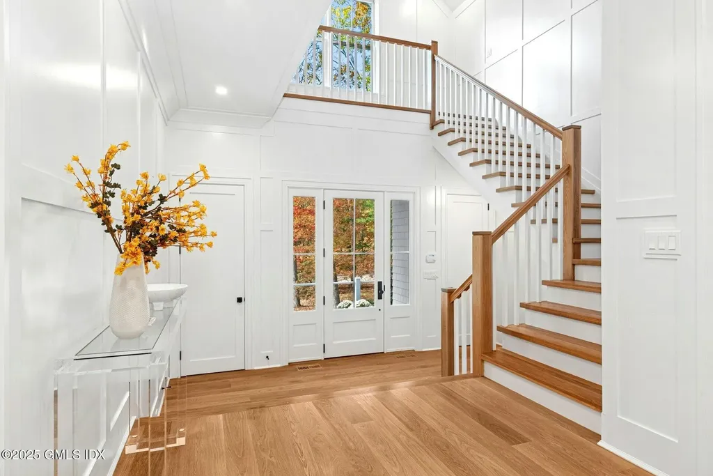 10 Stony Brook Road Darien CT 06820