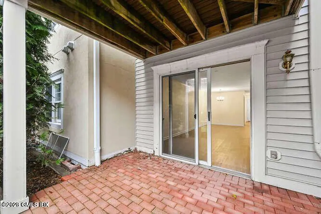 51 Forest Avenue Old Greenwich CT 06870