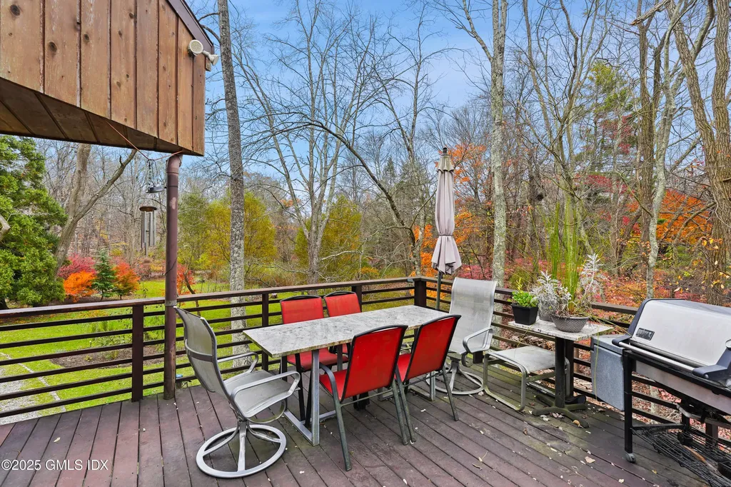 198 E Middle Patent Road Greenwich CT 06831