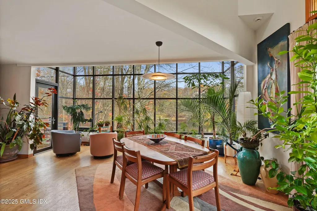 198 E Middle Patent Road Greenwich CT 06831