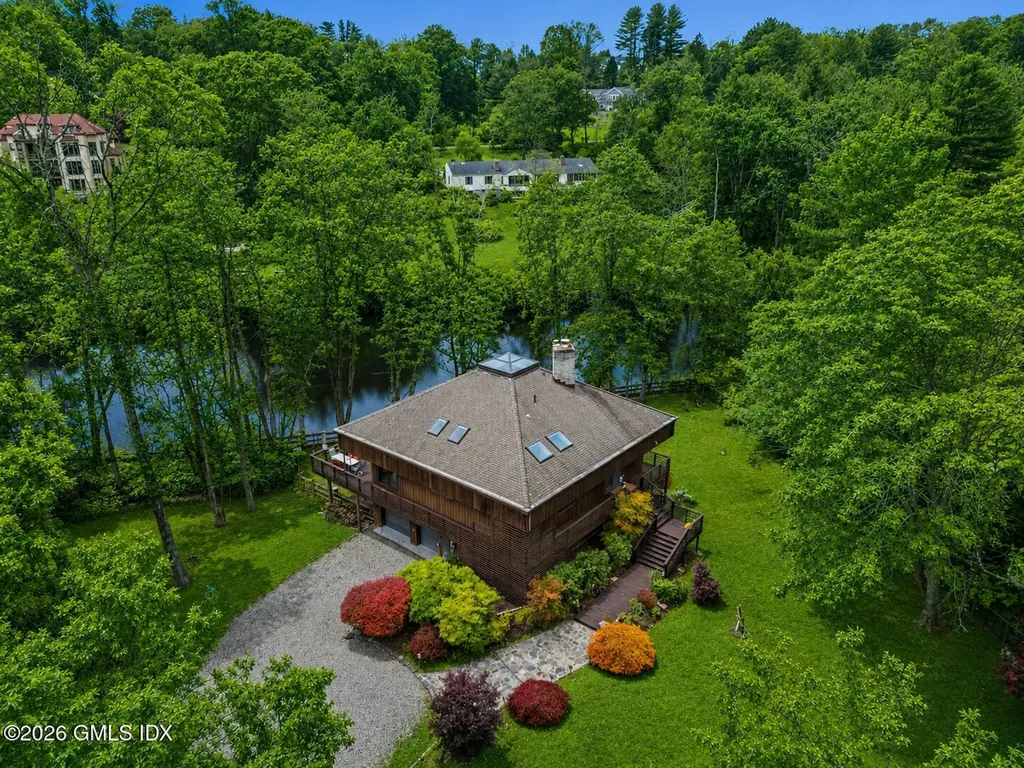 198 E Middle Patent Road Greenwich CT 06831